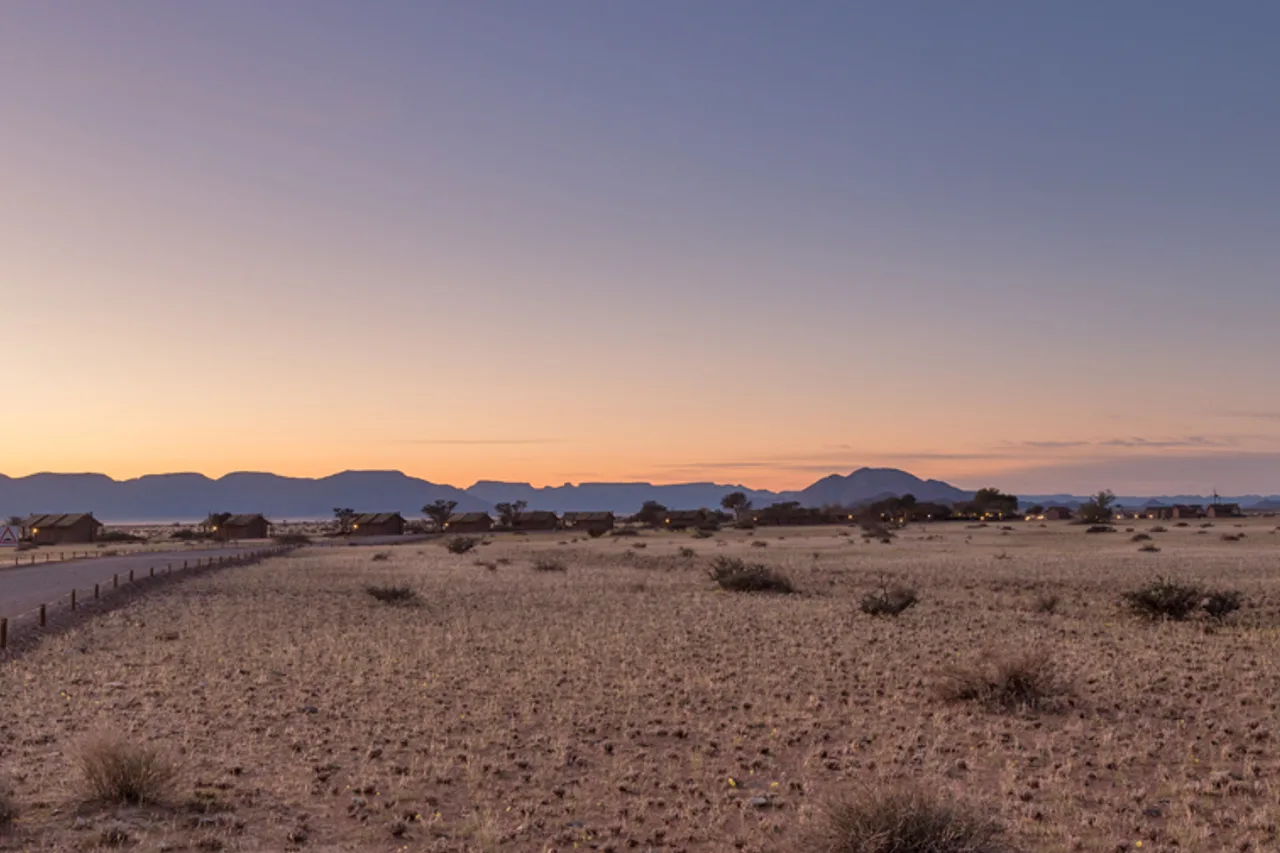 Desert Camp — โซซุสฟไล