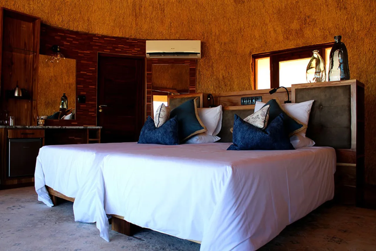 Desert Hills Lodge — ภาพห้องพักและบรรยากาศ