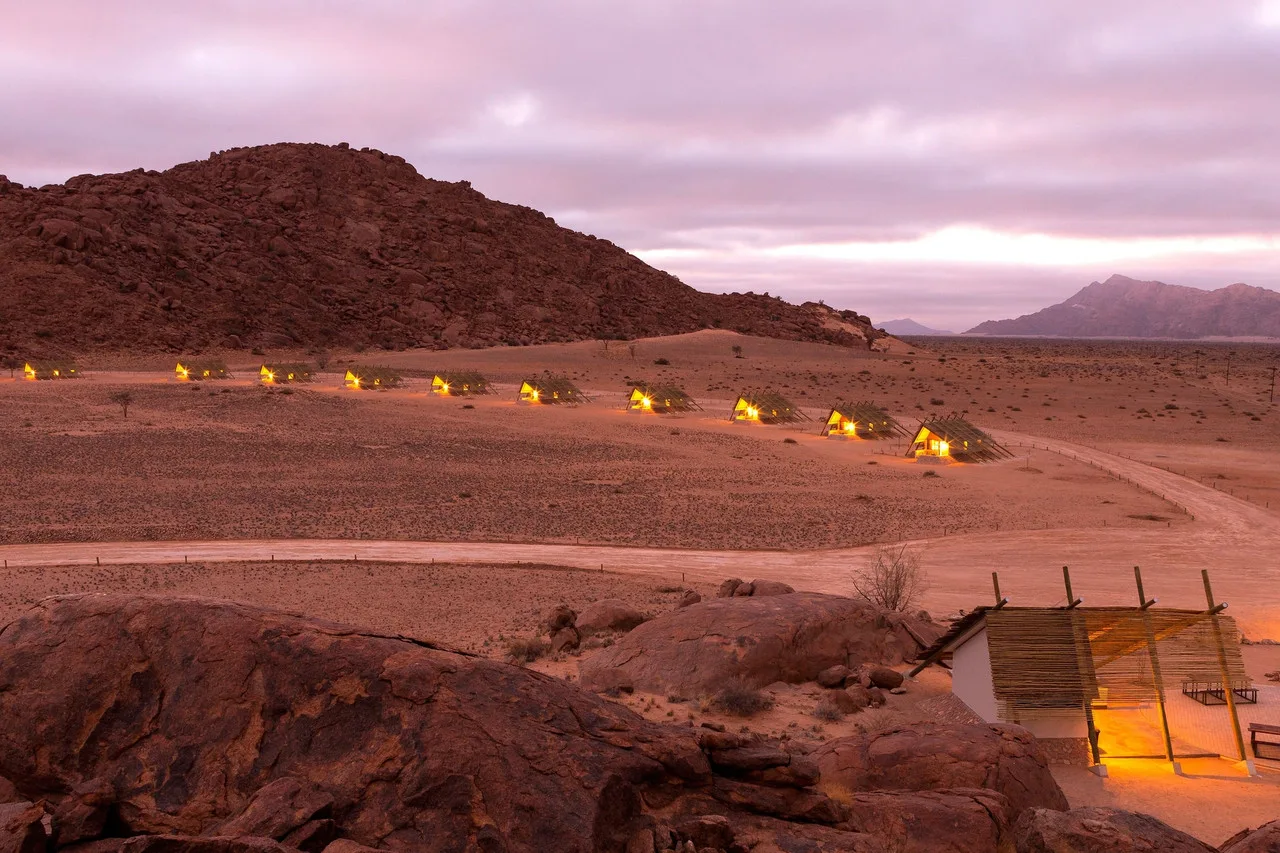 Desert Quiver Camp — ภาพห้องพักและบรรยากาศ