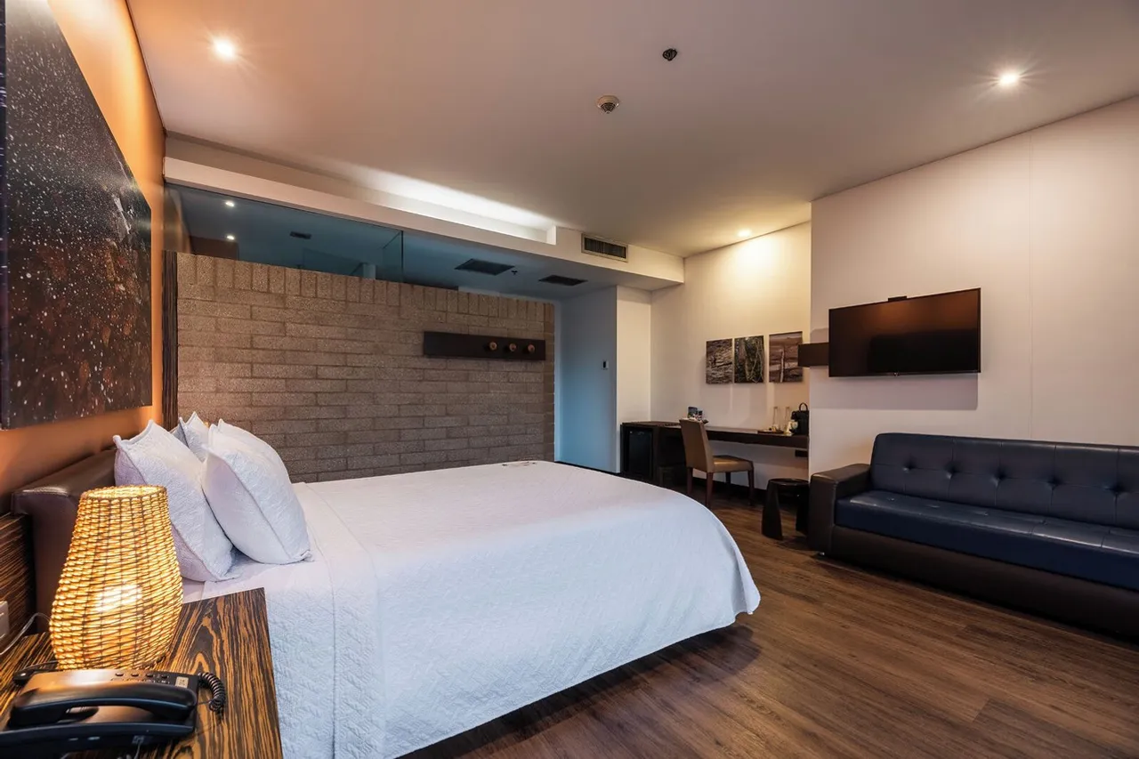 Diez Hotel Categoria Colombia — ภาพห้องพักและบรรยากาศ