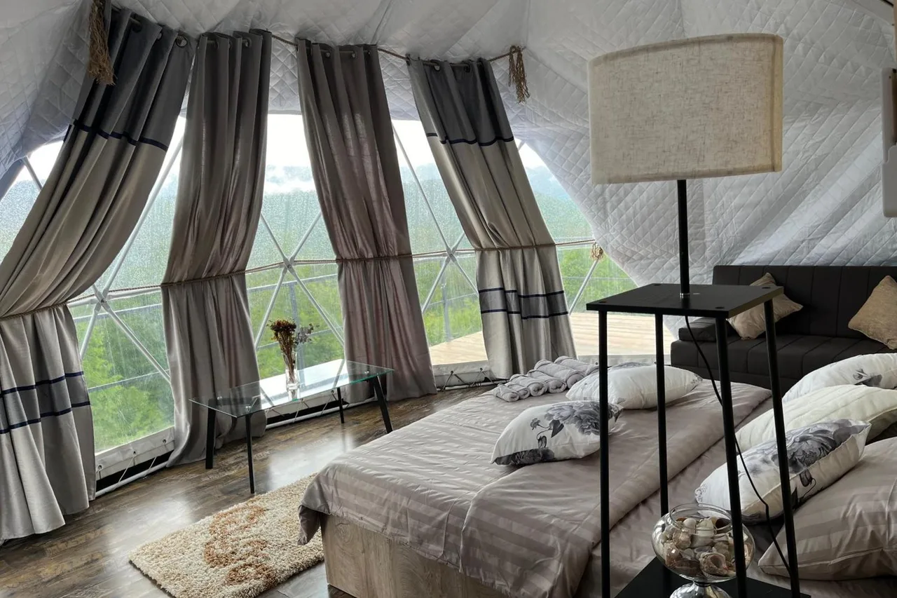 Dilijan Glamping — ภาพห้องพักและบรรยากาศ