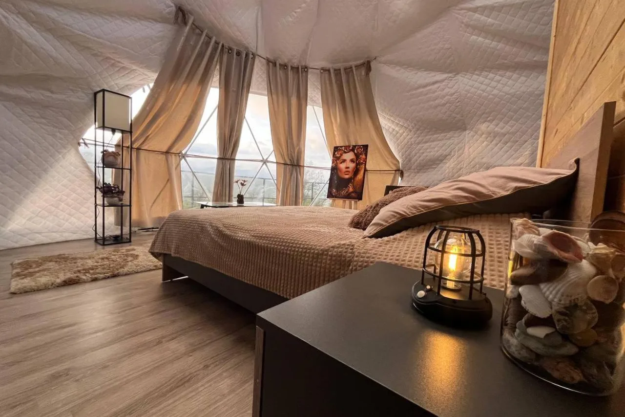 Dilijan Glamping — ภาพห้องพักและบรรยากาศ