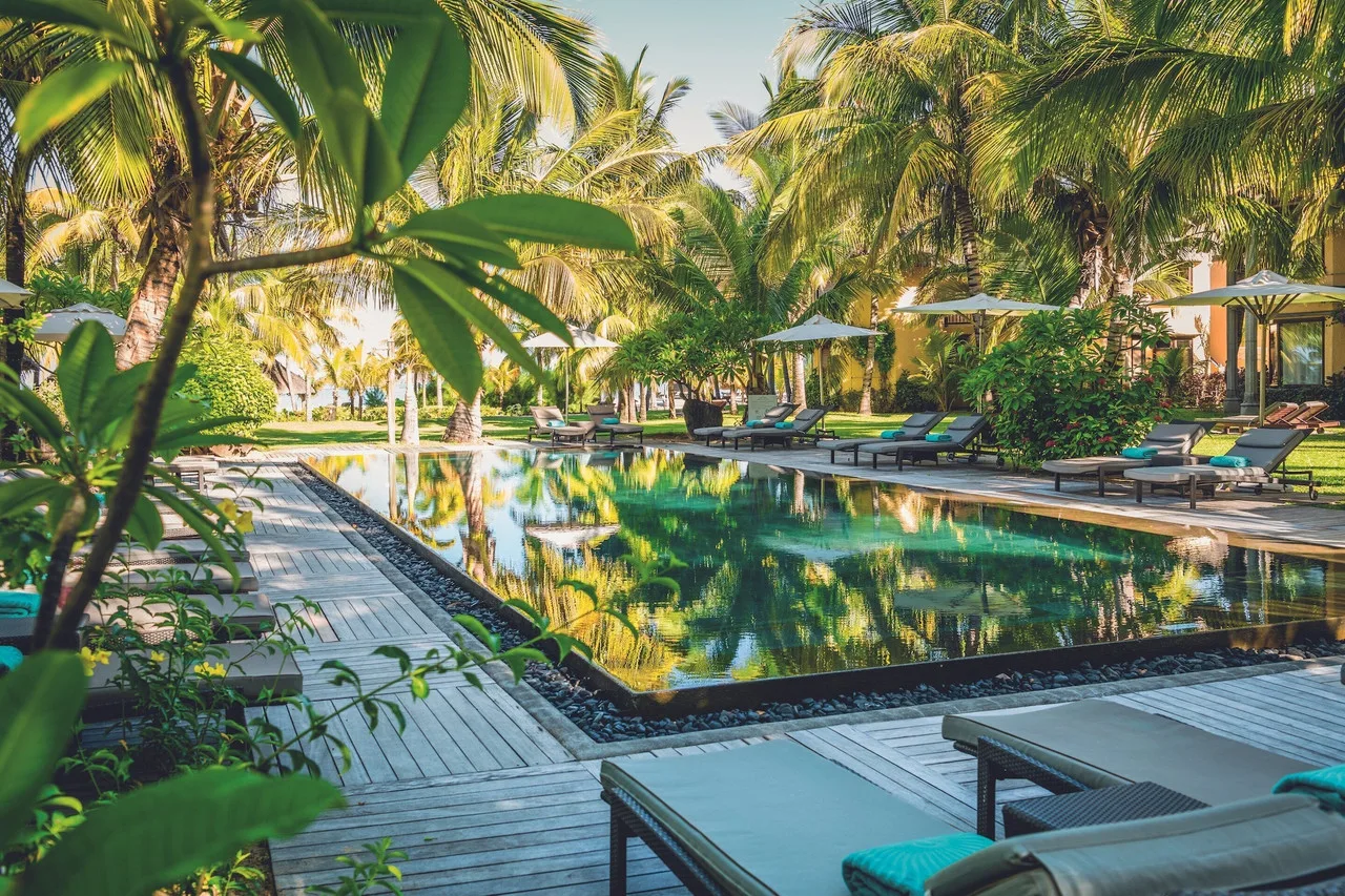 Dinarobin Beachcomber Golf Resort & Spa — ภาพห้องพักและบรรยากาศ