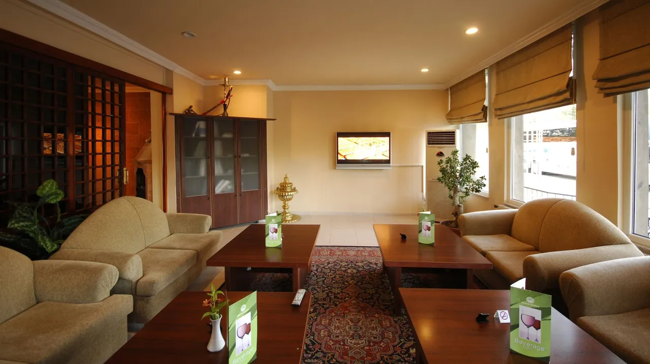 Dinler Hotels Ürgüp — rooms and atmosphere