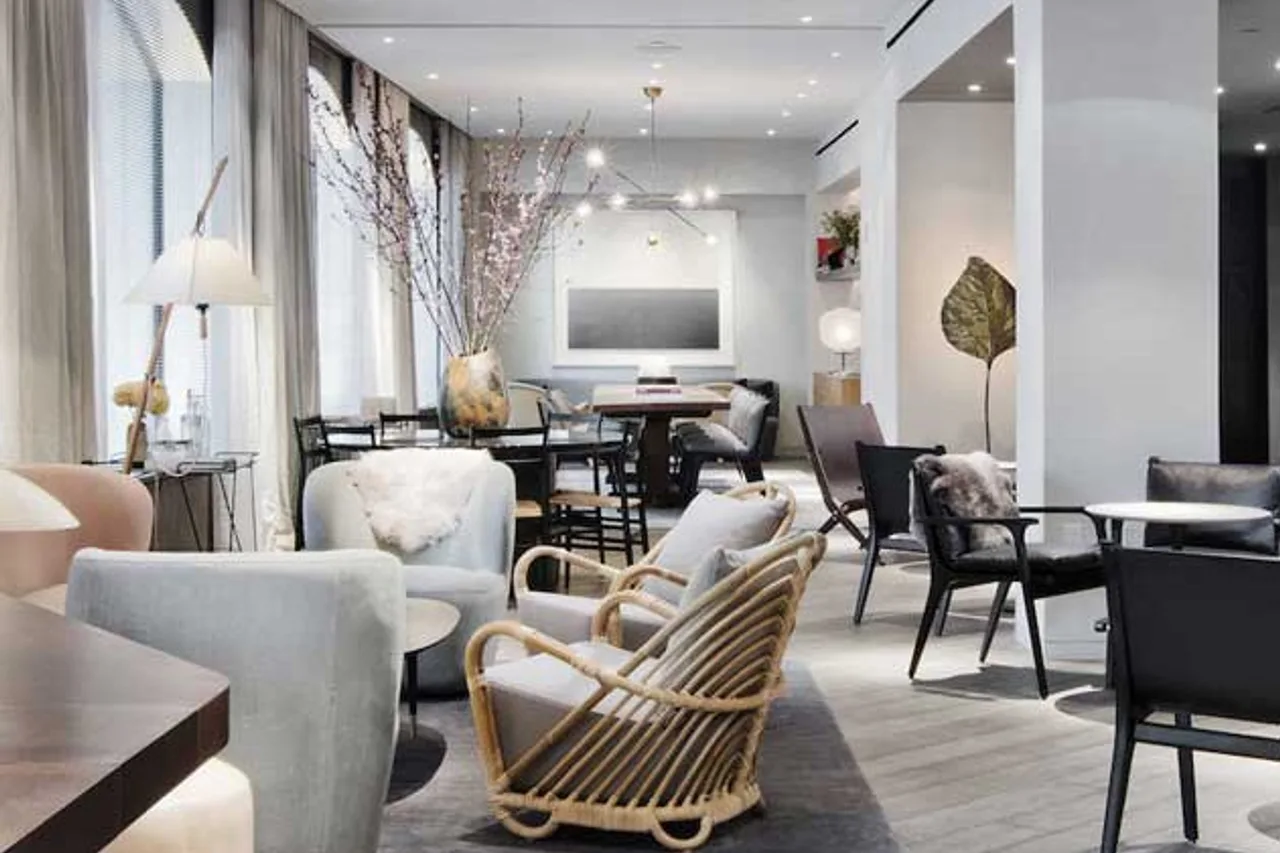 Discovery Inn — rooms and atmosphere