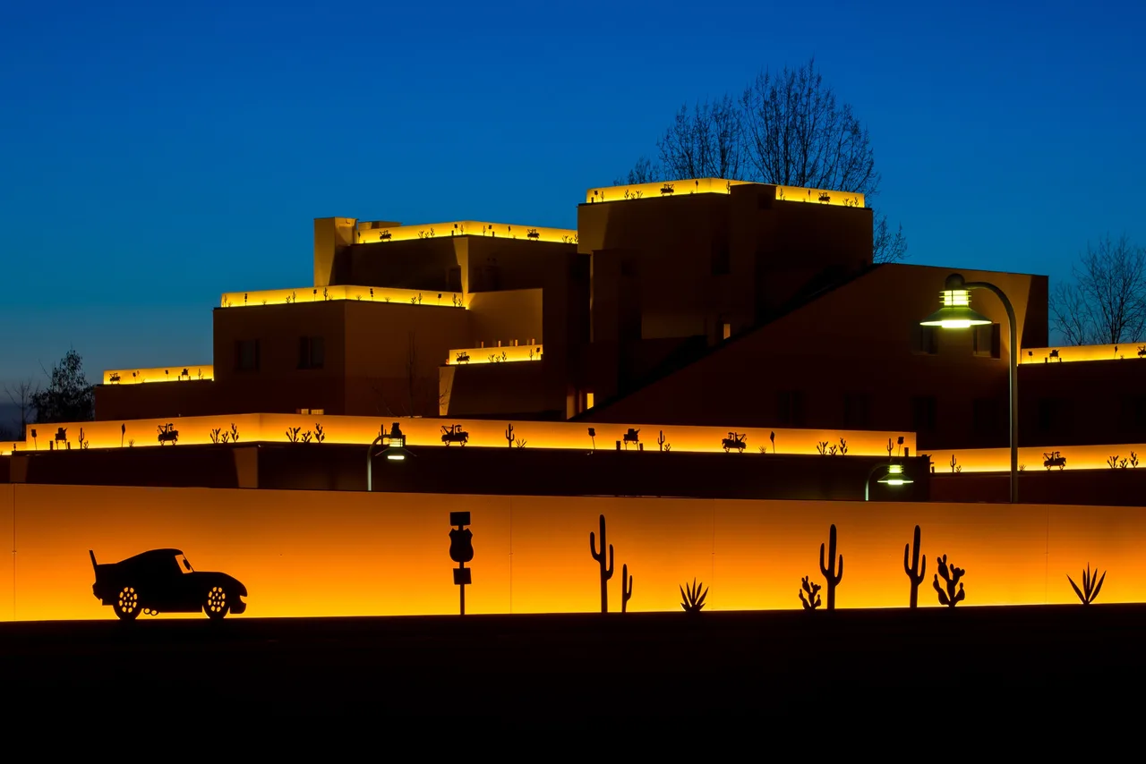 Disney's Hotel Santa Fe — Disneyland Paris