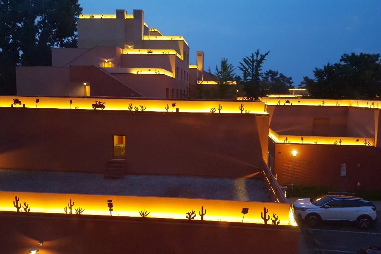 Disney's Hotel Santa Fe — ภาพห้องพักและบรรยากาศ