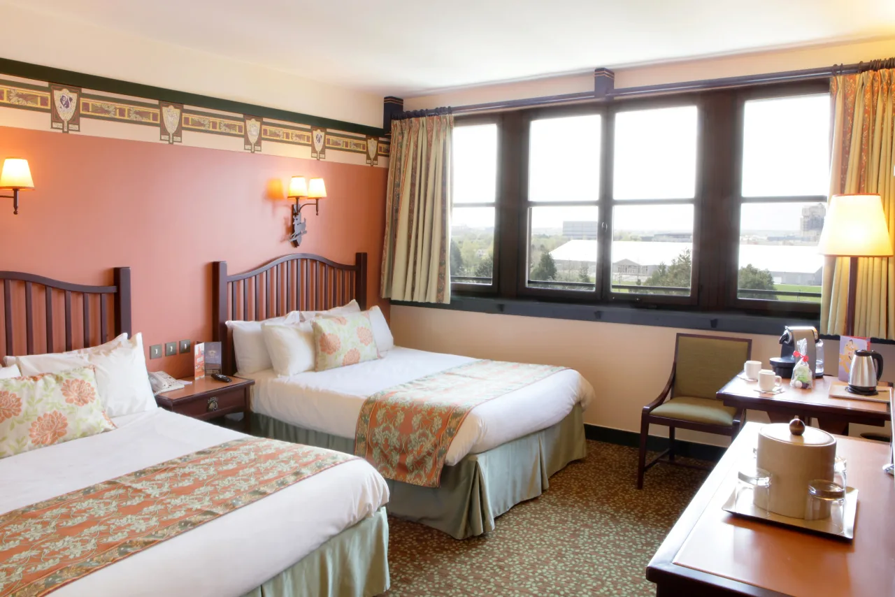 ห้องครอบครัวโทนป่าที่ Sequoia Lodge
