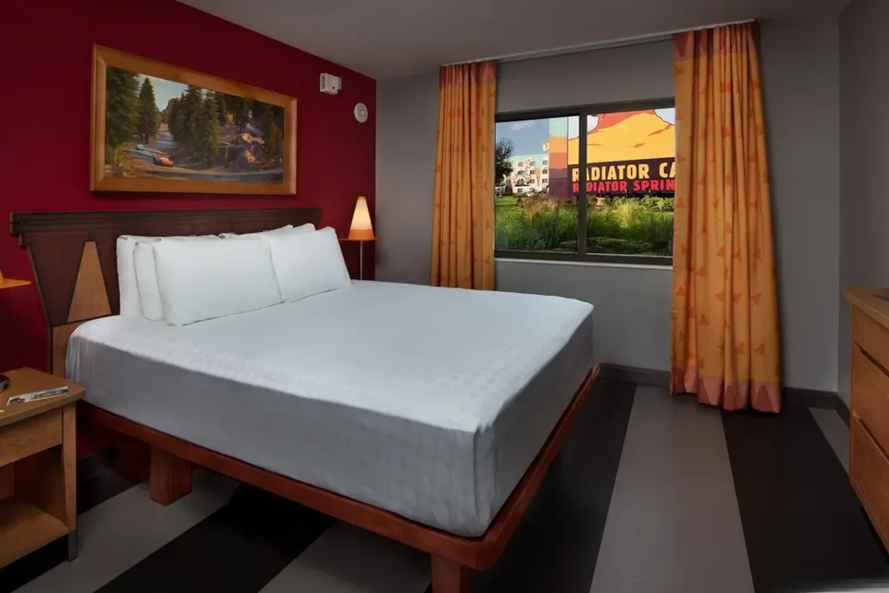 Family Suite ธีม Cars ที่ Art of Animation