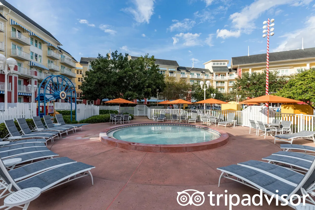 Disney's BoardWalk Inn — rooms and atmosphere
