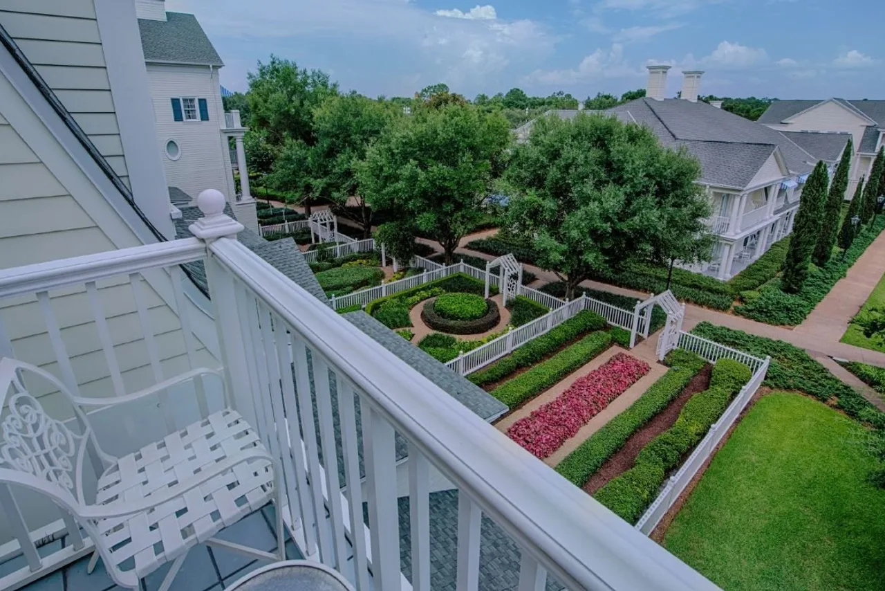 Disney's BoardWalk Inn — rooms and atmosphere