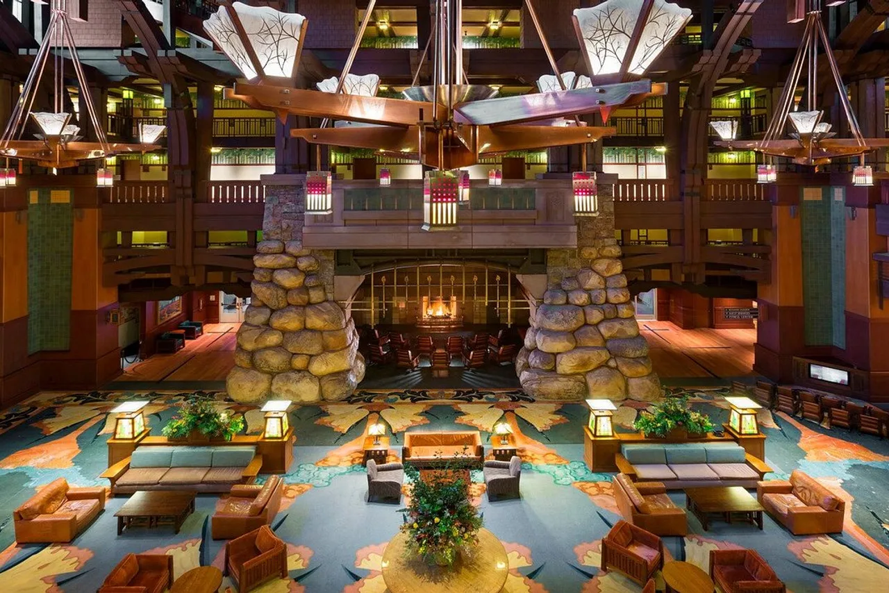 ล็อบบี้ Great Hall สไตล์ Craftsman ที่ Grand Californian