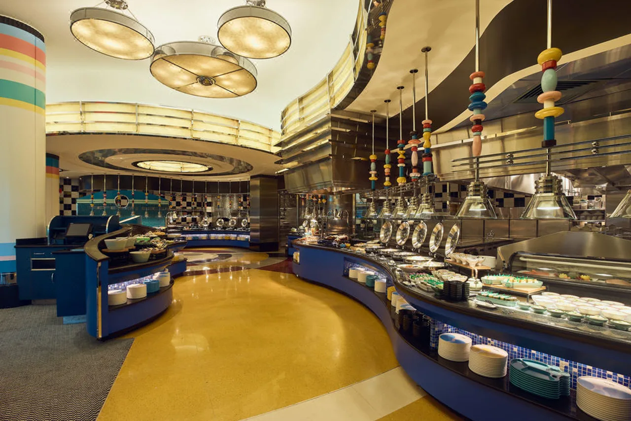 ร้านบุฟเฟต์ Ink and Plate Disney's Hollywood Hotel