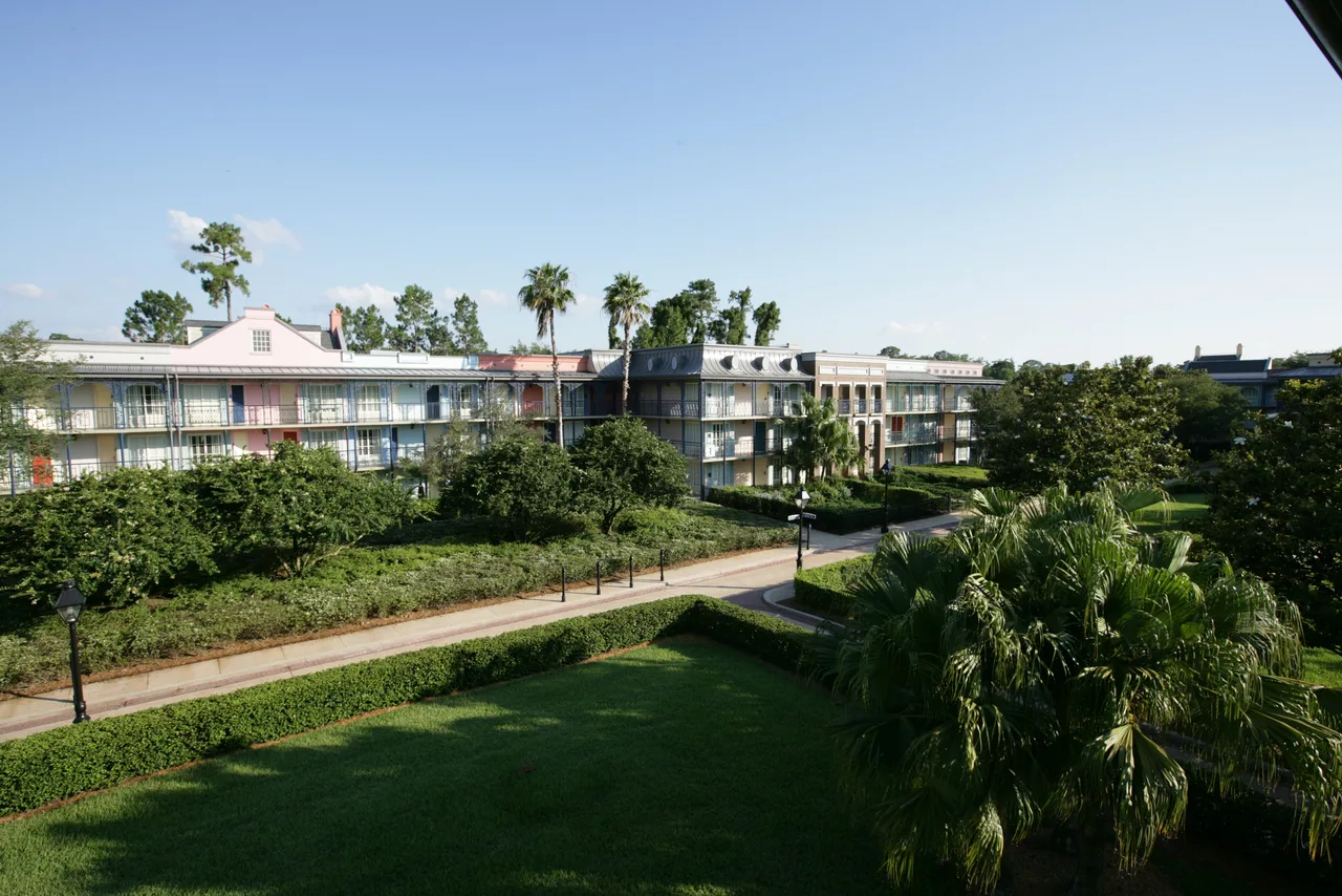 Disney's Port Orleans French Quarter Resort — ภาพห้องพักและบรรยากาศ