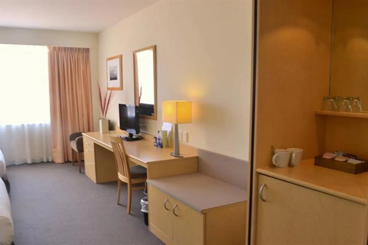 Distinction Palmerston North Hotel — rooms and atmosphere