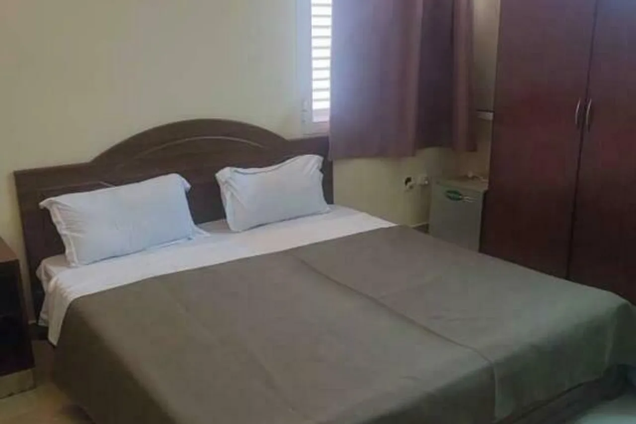 Djib Guest House — ภาพห้องพักและบรรยากาศ
