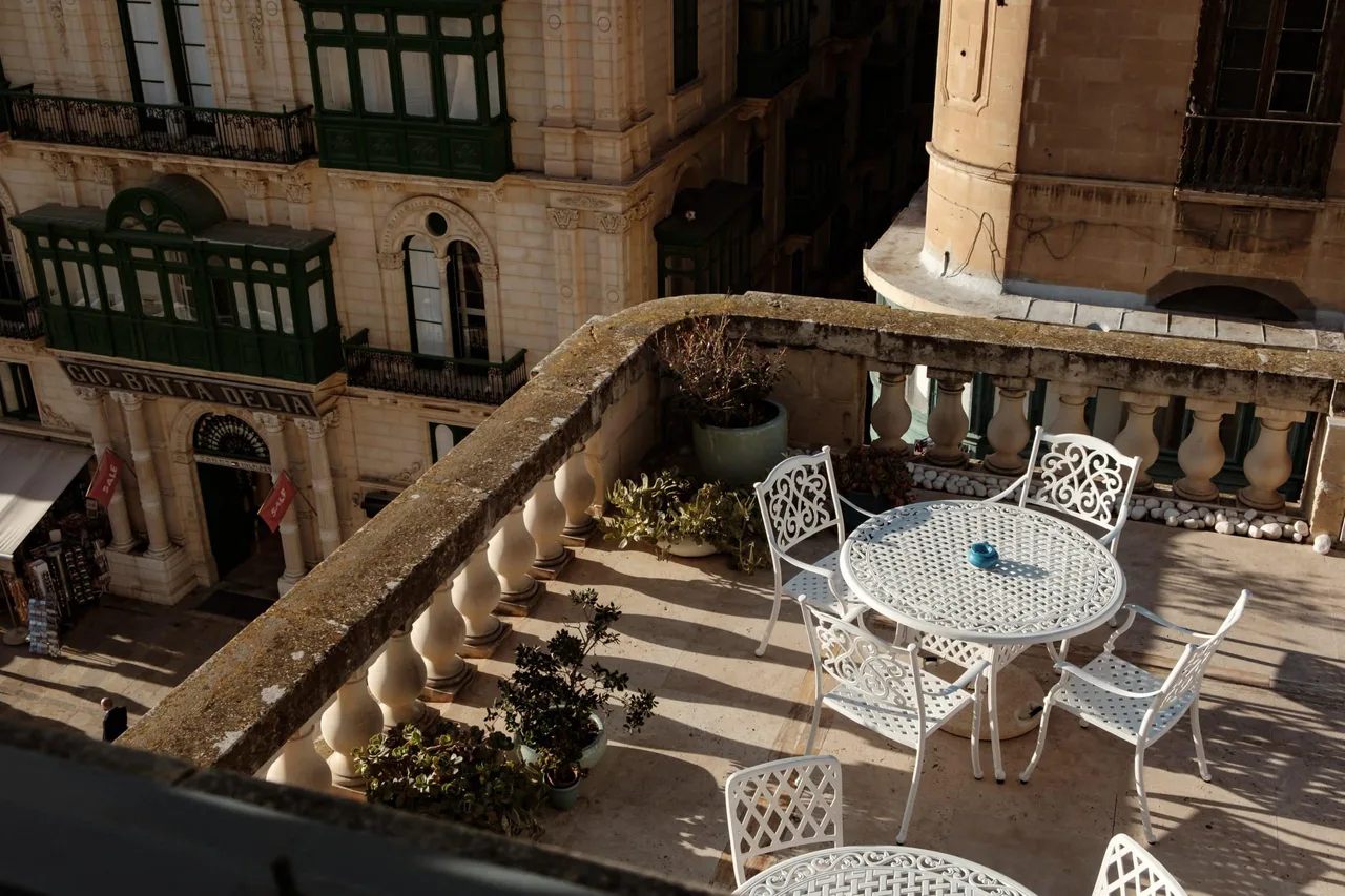 Domus Zamittello — โรงแรมในวัลเลตตา