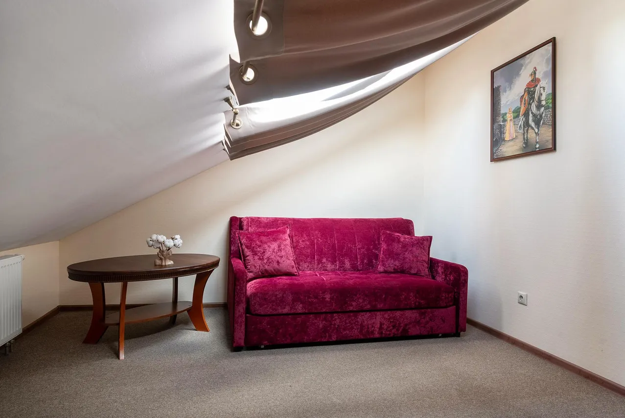 Don Kikhot Hotel — rooms and atmosphere
