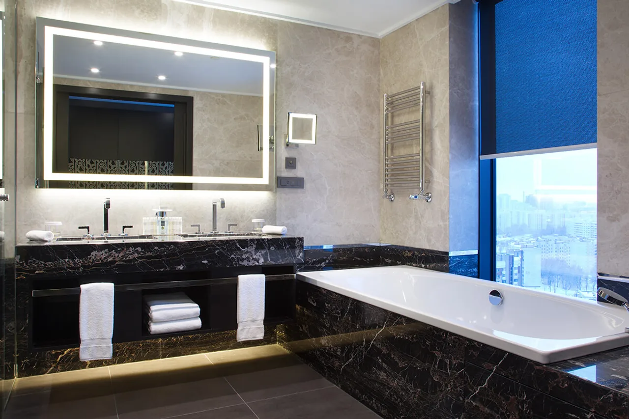 DoubleTree by Hilton Hotel Minsk — ภาพห้องพักและบรรยากาศ
