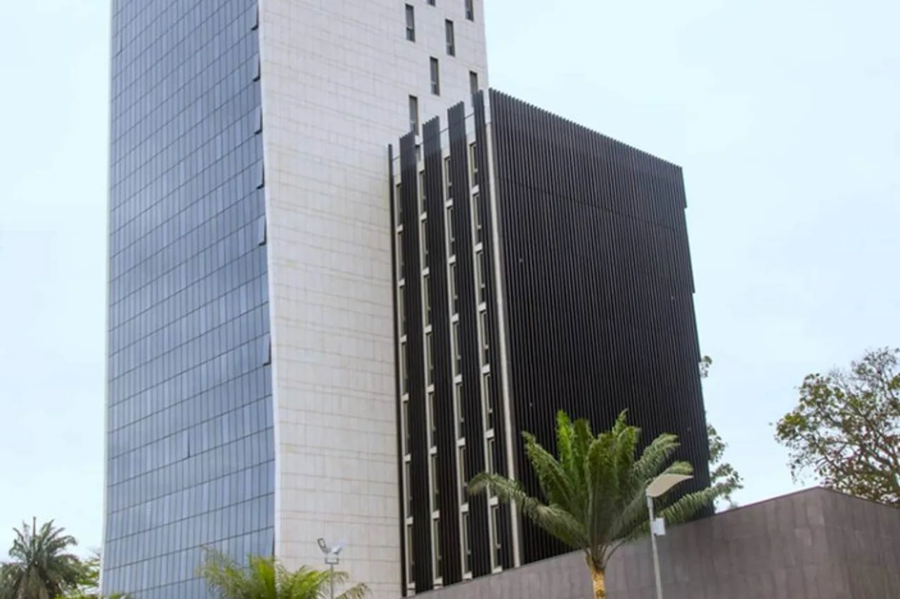 DoubleTree by Hilton Pointe-Noire City Centre — ภาพห้องพักและบรรยากาศ