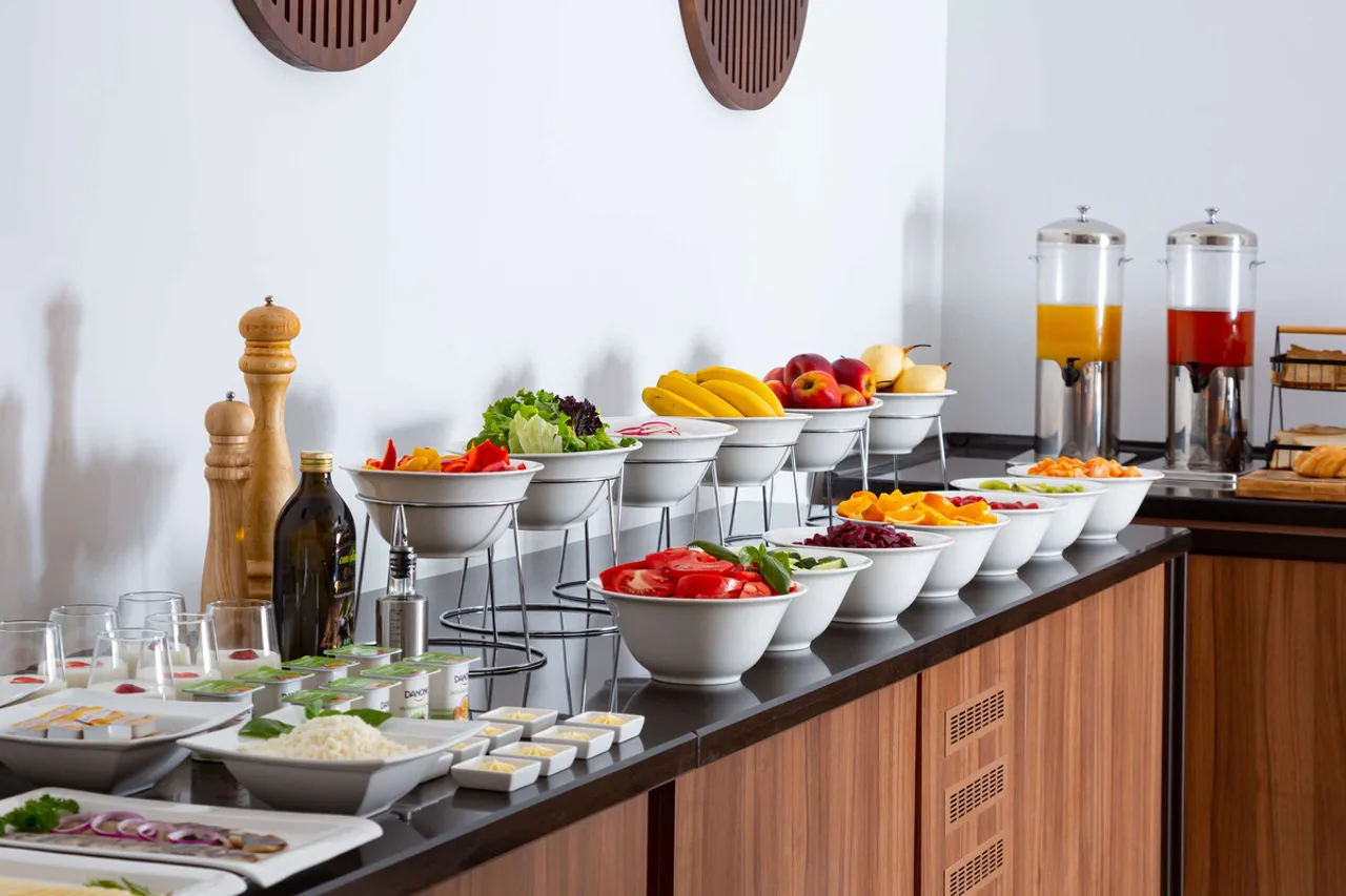 DoubleTree by Hilton Shymkent — ภาพห้องพักและบรรยากาศ