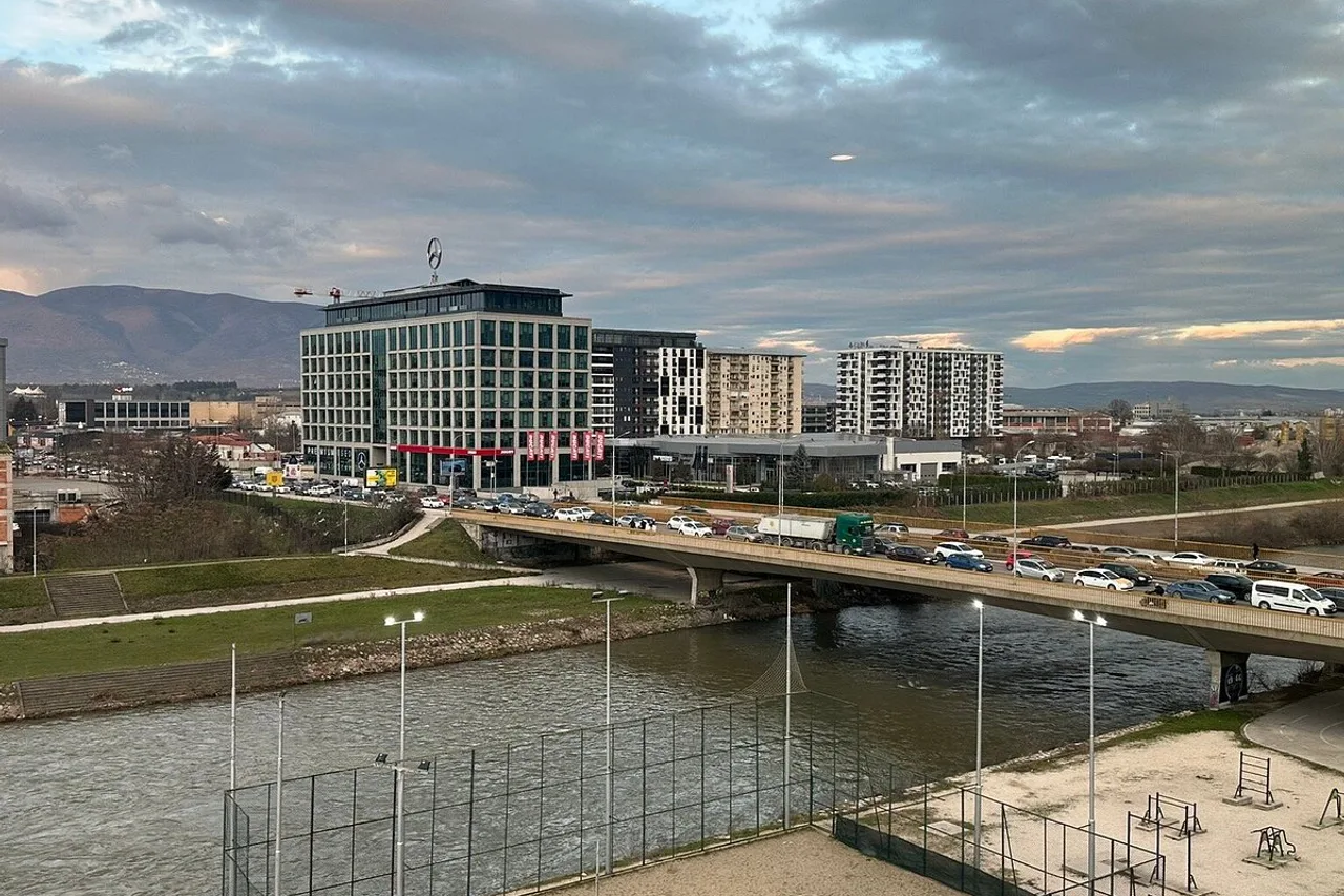 DoubleTree by Hilton Skopje — ภาพห้องพักและบรรยากาศ