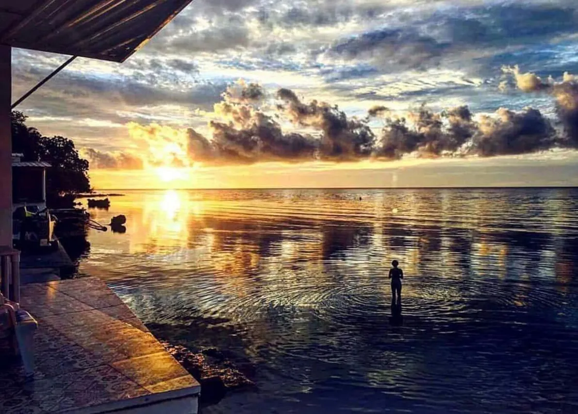 Down South 118 Beach Resort — rooms and atmosphere
