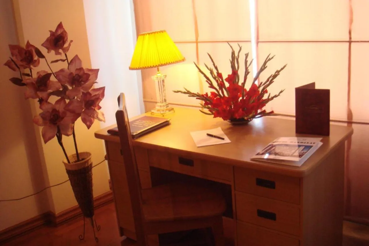 Downtown @ Mandalay — rooms and atmosphere