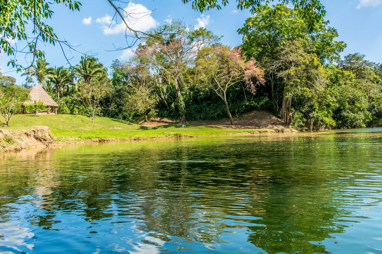 Dream Valley Belize — โรงแรมในเบลโมแพน