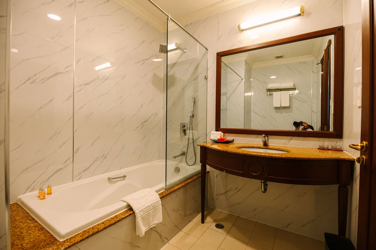 Du Parc Hotel Dalat — rooms and atmosphere