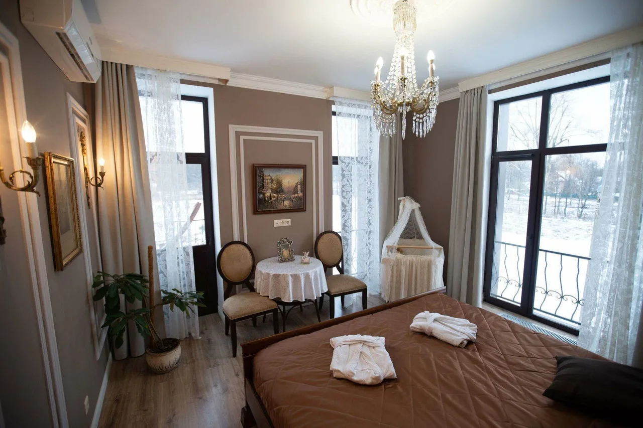 Dubrovskiy Boutique-Hotel — ภาพห้องพักและบรรยากาศ