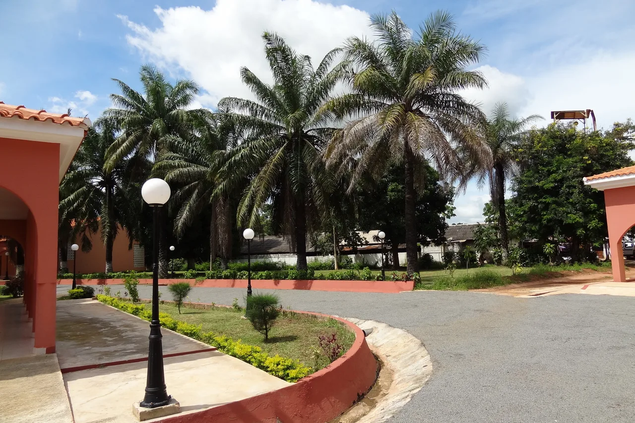 Dunia Hotel Bissau — ภาพห้องพักและบรรยากาศ