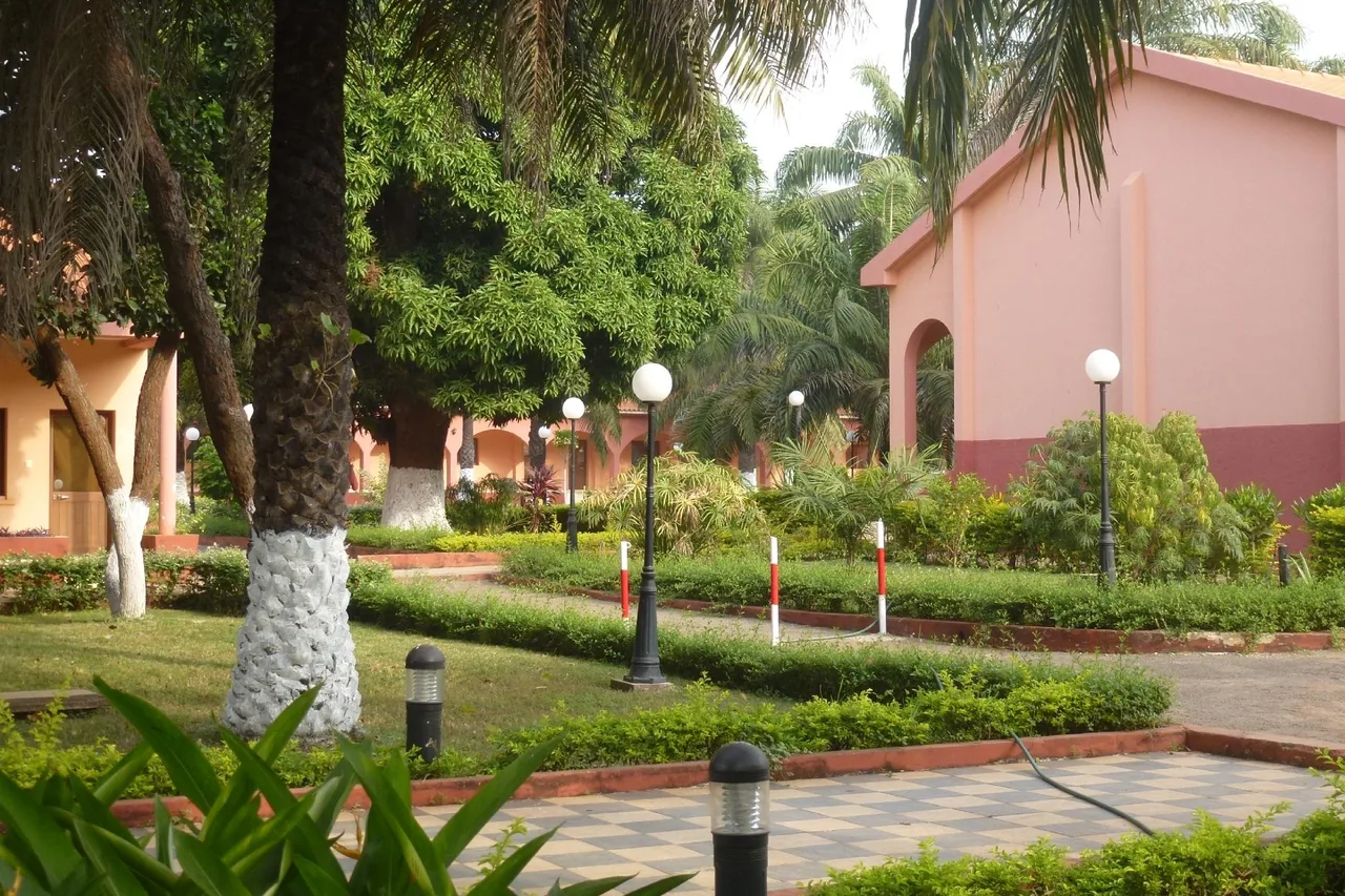 Dunia Hotel Bissau — ภาพห้องพักและบรรยากาศ