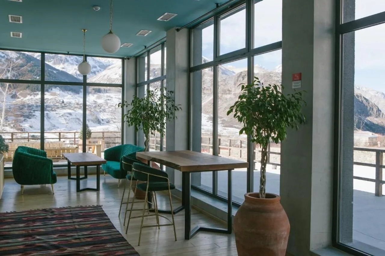 Eastern Georgia — rooms and atmosphere