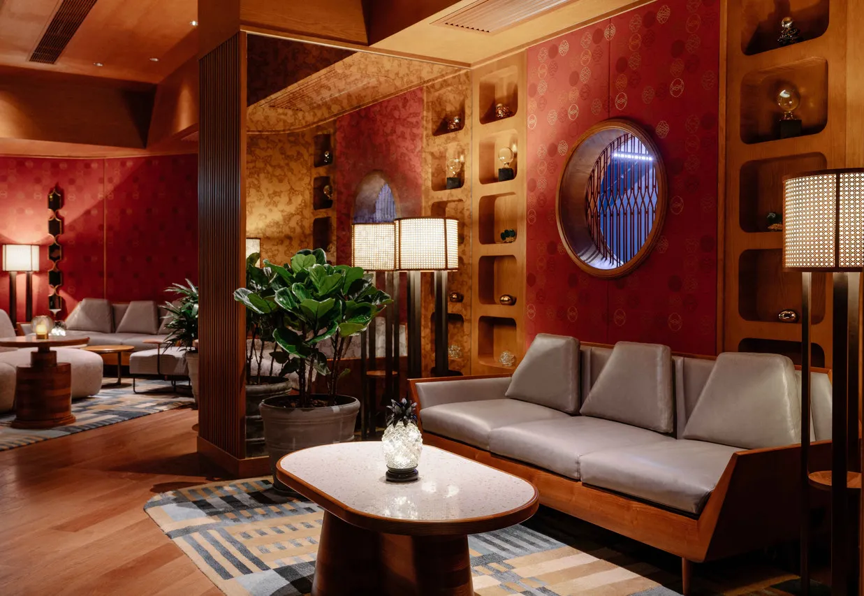 Eaton HK — rooms and atmosphere