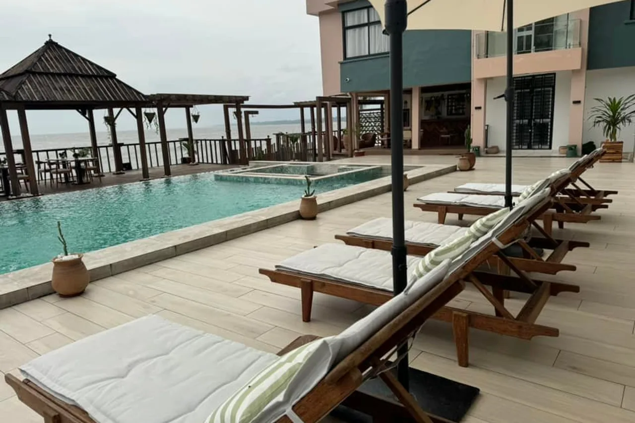 Eden Breeze Inn — ภาพห้องพักและบรรยากาศ