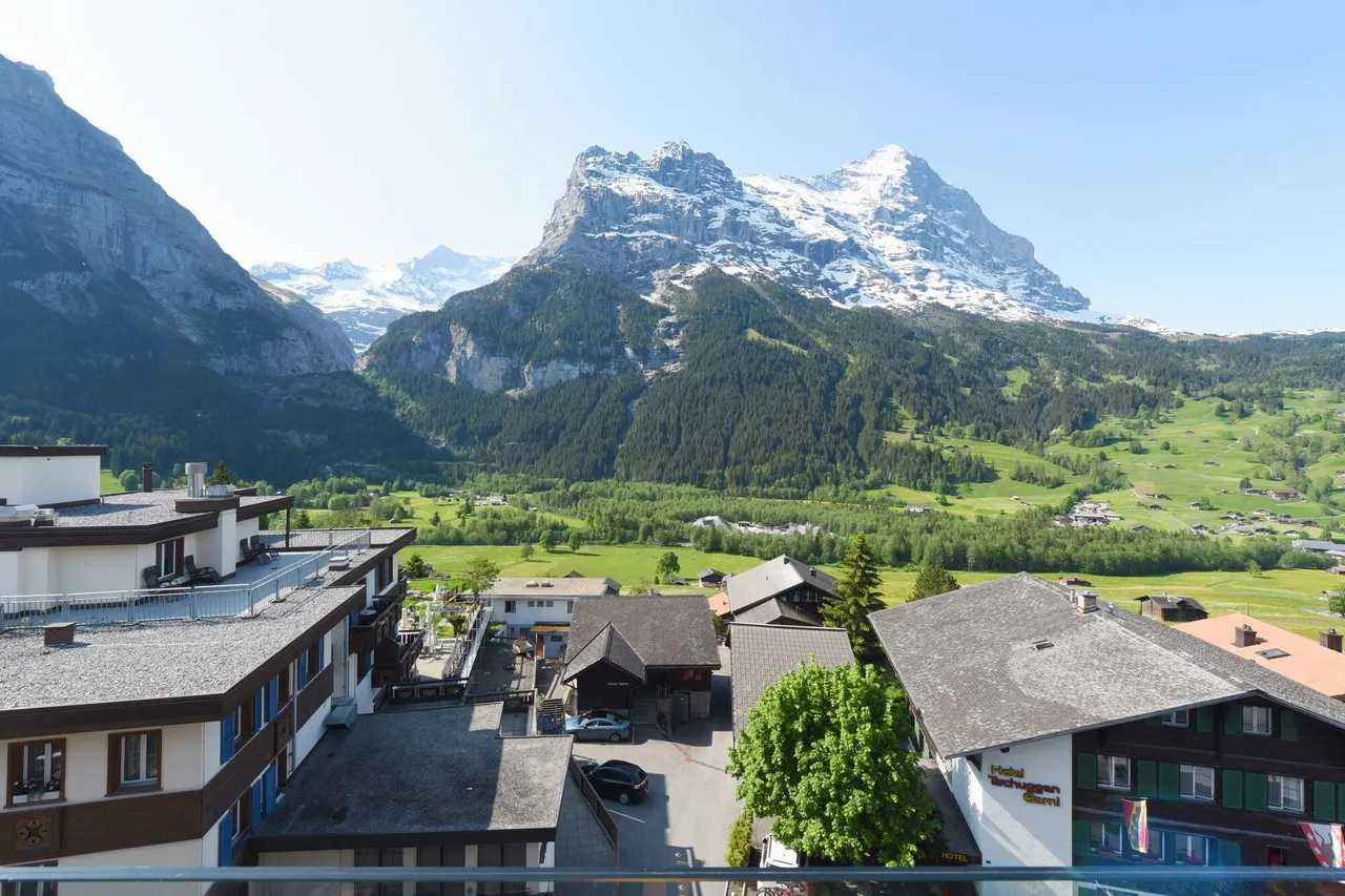 Eiger Selfness Hotel — rooms and atmosphere