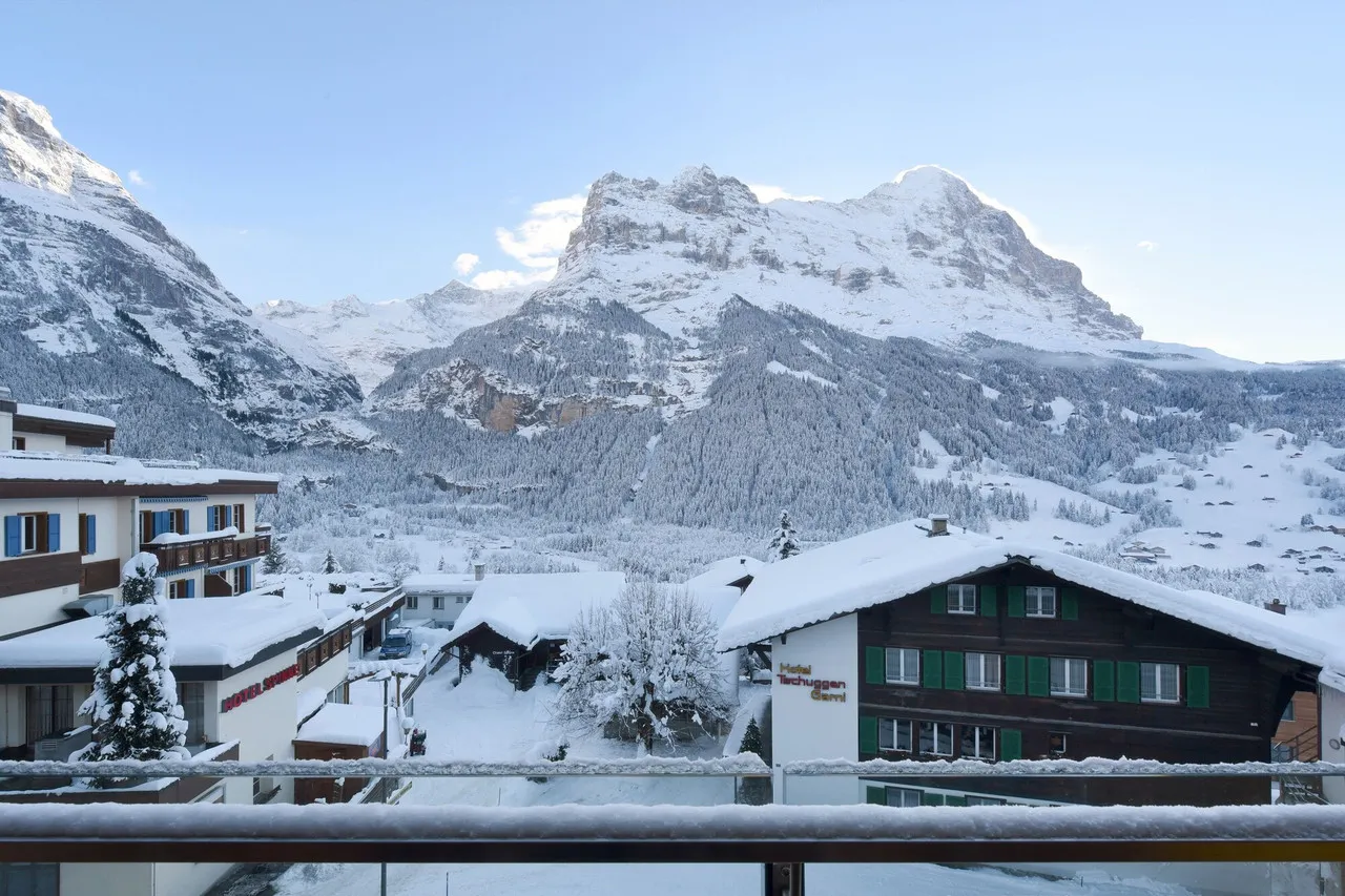 Eiger Selfness Hotel — rooms and atmosphere