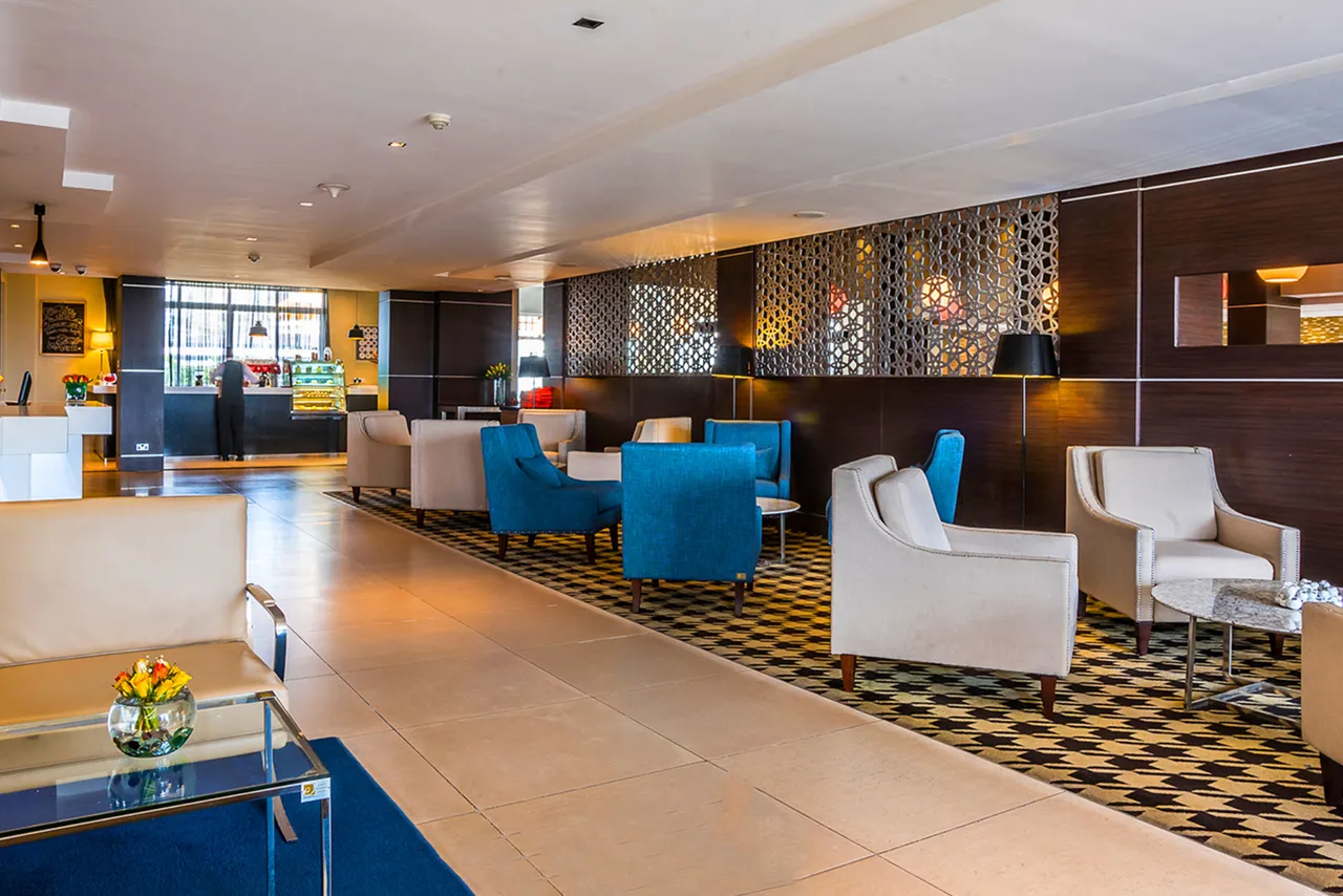 Eka Hotel Nairobi — rooms and atmosphere