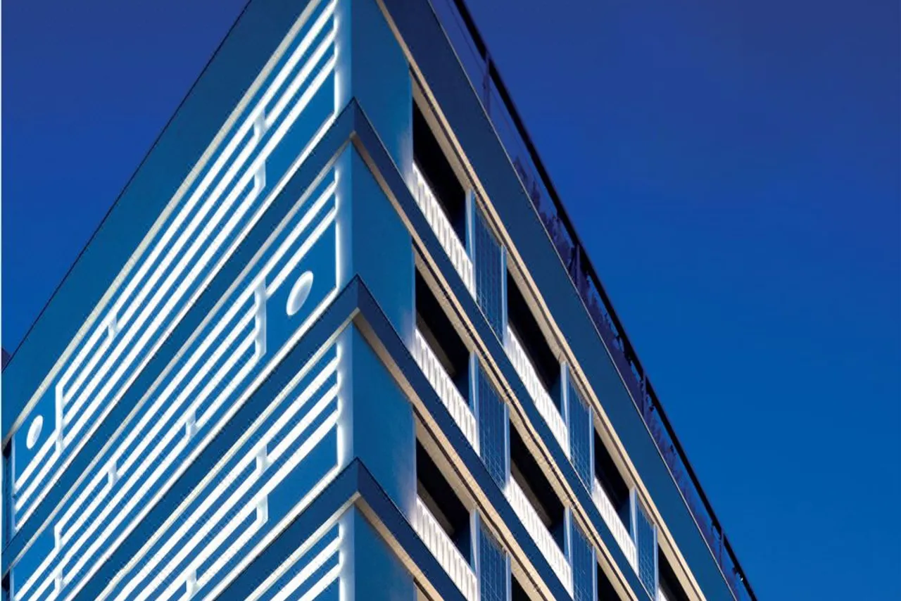 Electra Metropolis Athens — rooms and atmosphere