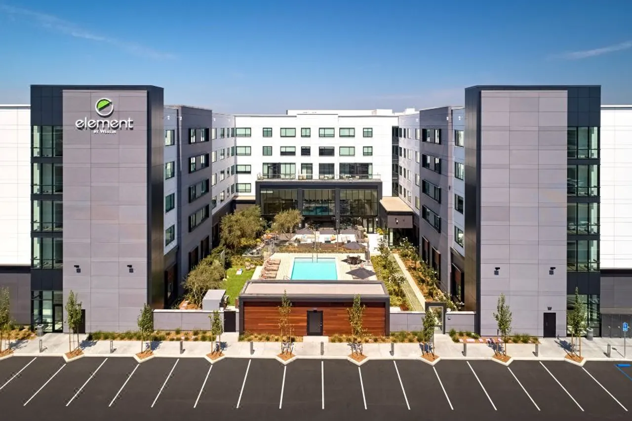 Element Santa Clara — โรงแรมในใกล้ Levi's Stadium
