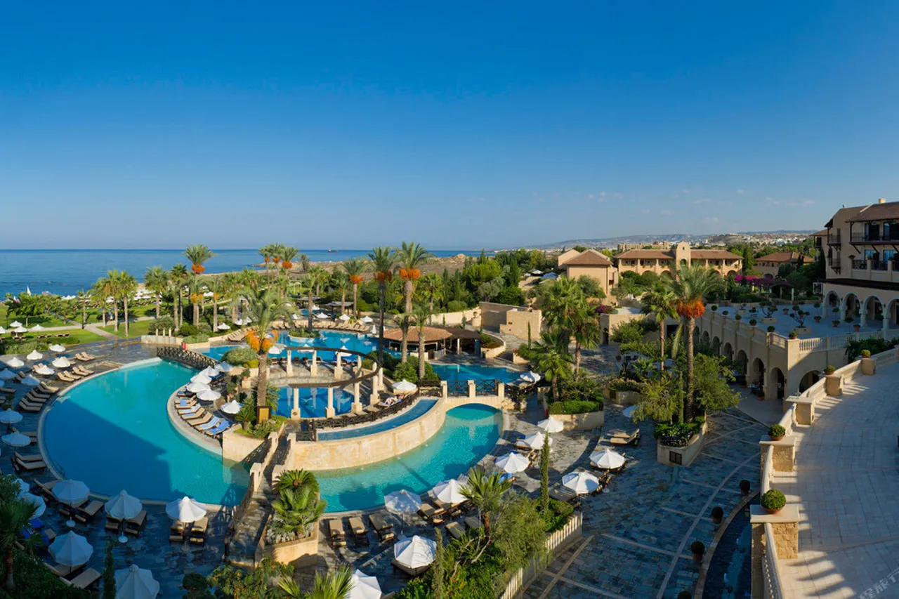 Elysium Hotel