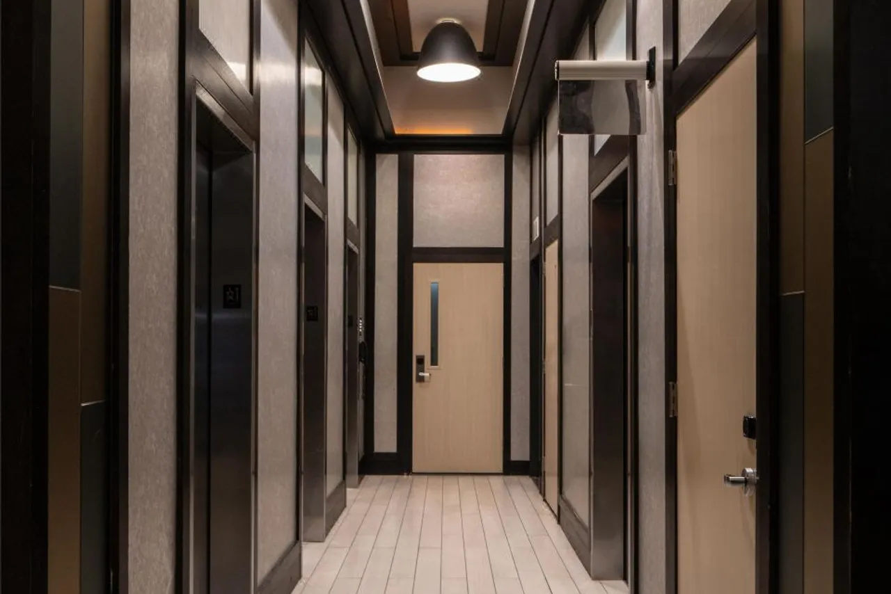 Embassy Suites by Hilton New York Manhattan Times Square — ภาพห้องพักและบรรยากาศ