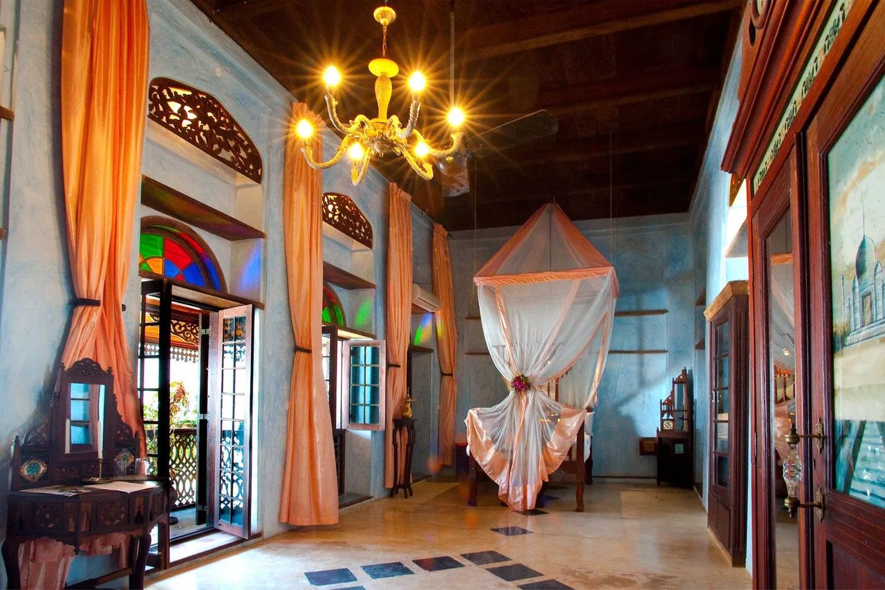 Emerson Spice Hotel — ภาพห้องพักและบรรยากาศ