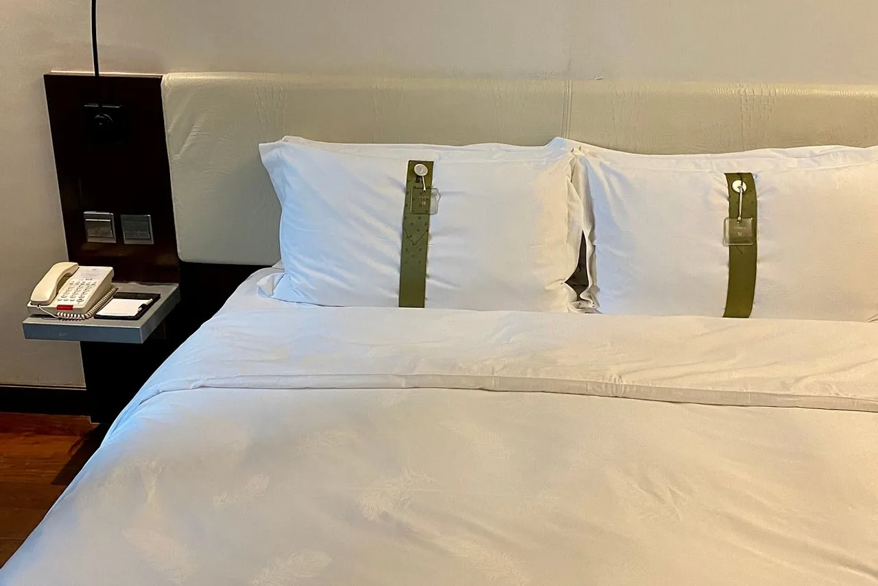 The Empire Hotel Hong Kong - Causeway Bay — ภาพห้องพักและบรรยากาศ