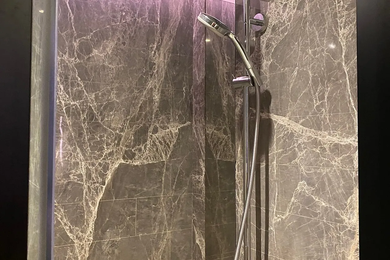 The Empire Hotel Hong Kong - Causeway Bay — ภาพห้องพักและบรรยากาศ