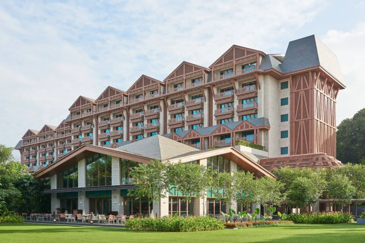 Resorts World Sentosa - Equarius Hotel — โรงแรมในเซนโตซา