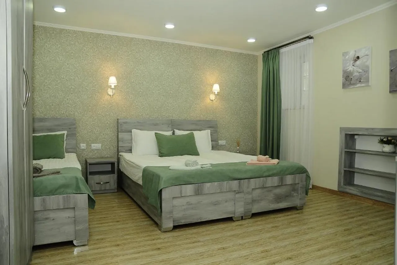 Erik's Guest House — ภาพห้องพักและบรรยากาศ