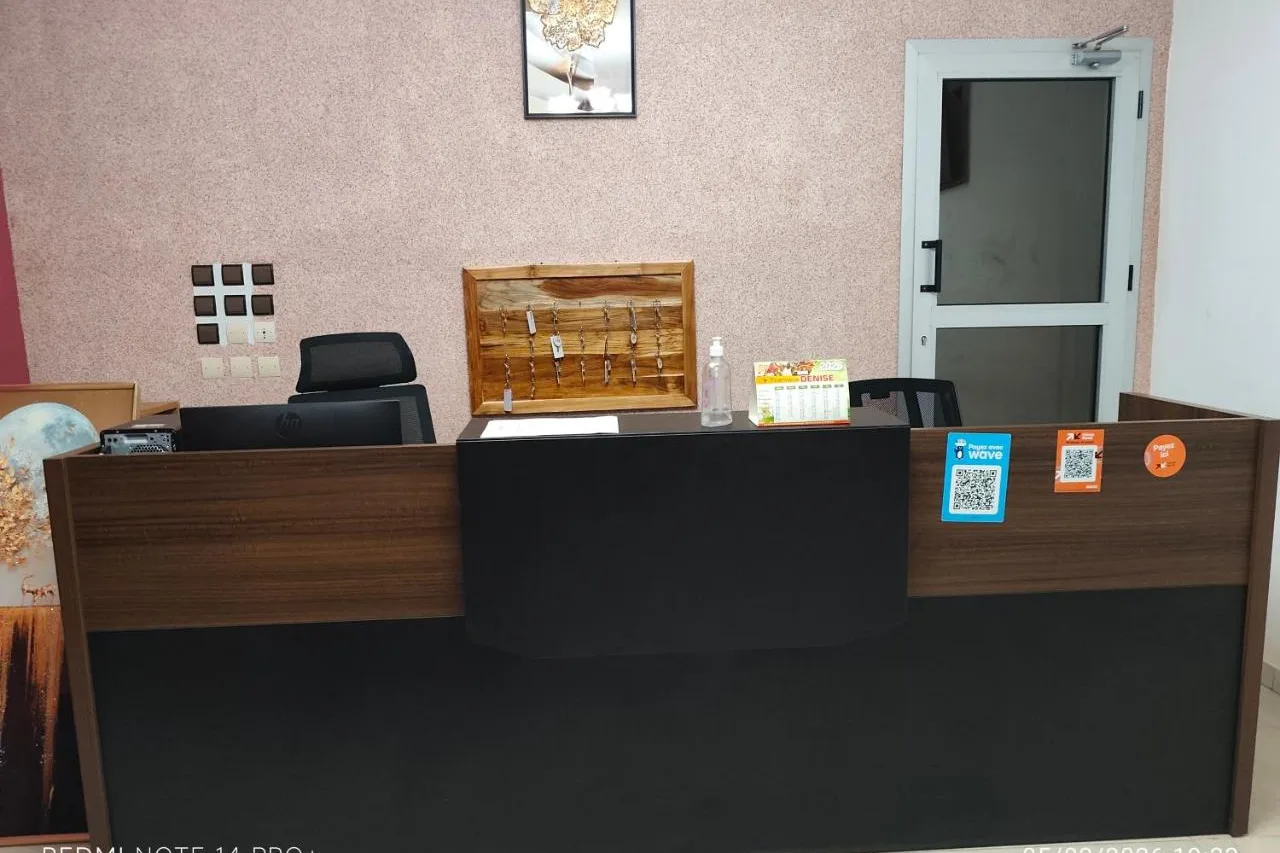 ERYL Hôtel — ภาพห้องพักและบรรยากาศ