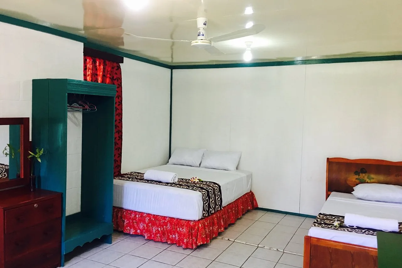 Esfam Lodge — ภาพห้องพักและบรรยากาศ